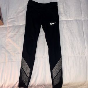 nike reflective leggings !